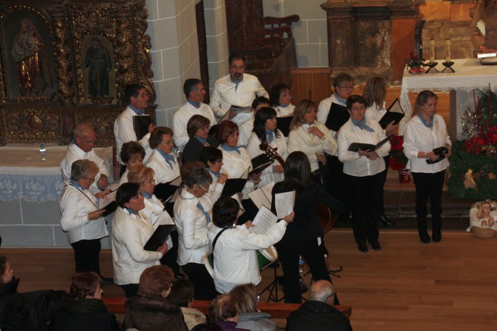 Recital de villancicos en la iglesia de Bailo