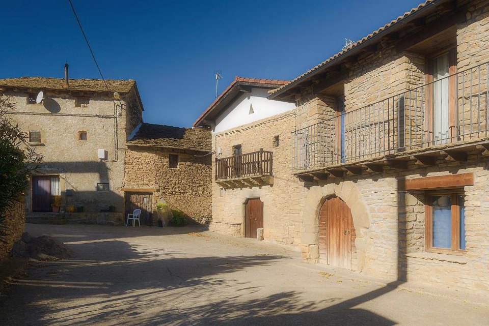 Casas de piedra de Alastuey